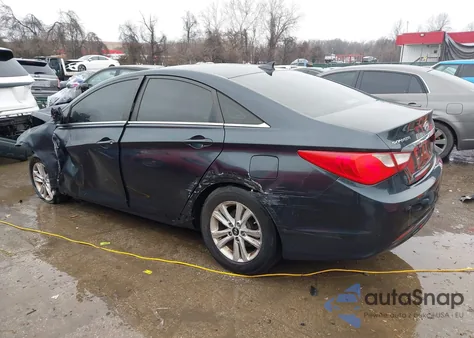 2013 Hyundai Sonata Gls z USA, uszkodzony, nr VIN 5NPEB4AC7DH505865